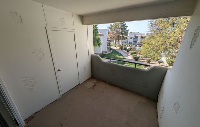 2 beds, 2 baths, $1,525, Unit #2067