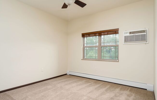 2 beds, 2 baths, 1,181 sqft, $1,950, Unit 216