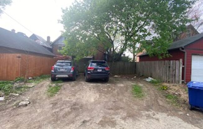 1354 Forsythe Ave