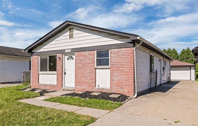 Introducing a beautiful 3 bedroom, 1 bathroom home located in Taylor, MI.