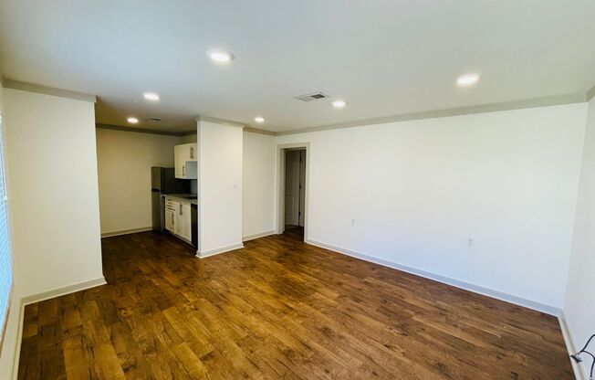 1 bed, 1 bath, $1,449, Unit Unit 121