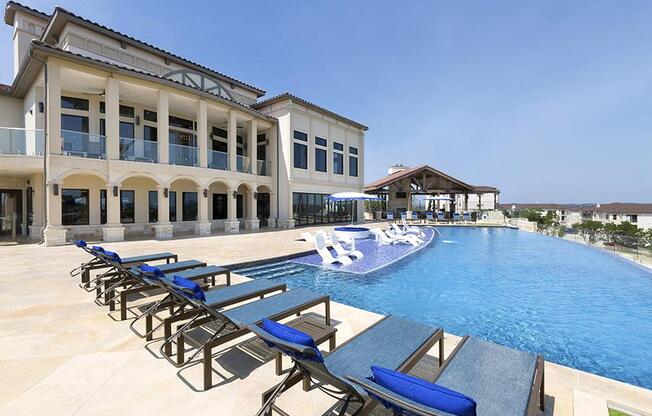 Tacara Steiner Ranch Apartments in Austin, TX