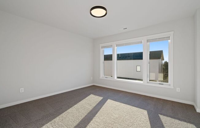 3 beds, 2.5 baths, 1,475 sqft, $2,595, Unit 3342