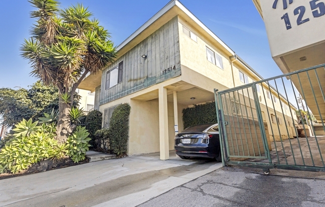 12514 CULVER BLVD