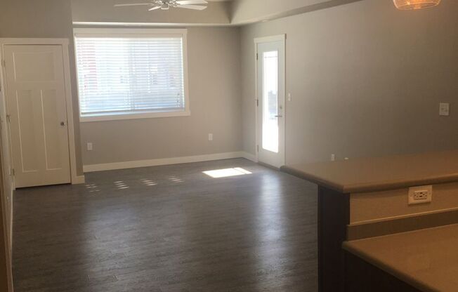 2 beds, 2 baths, $1,495, Unit 245