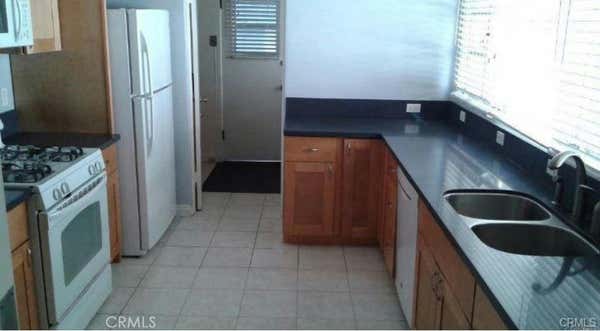 3 beds, 2 baths, 1,561 sqft, $4,650