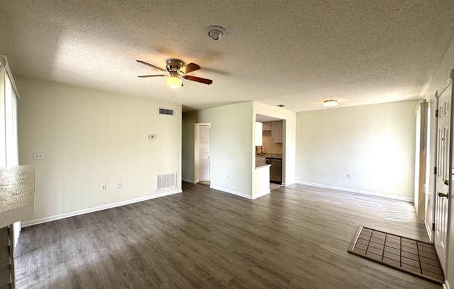 5845 LA COSTA DR