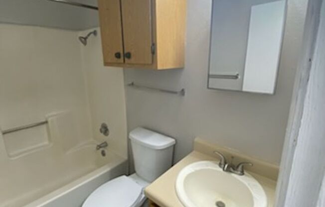 1 bed, 1 bath, 636 sqft, $710, Unit 2714-623