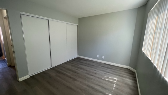 2 beds, 1 bath, $2,495