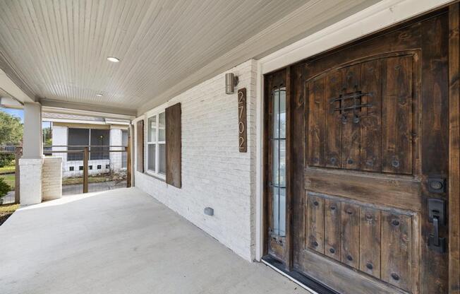 2702 Rosewood St