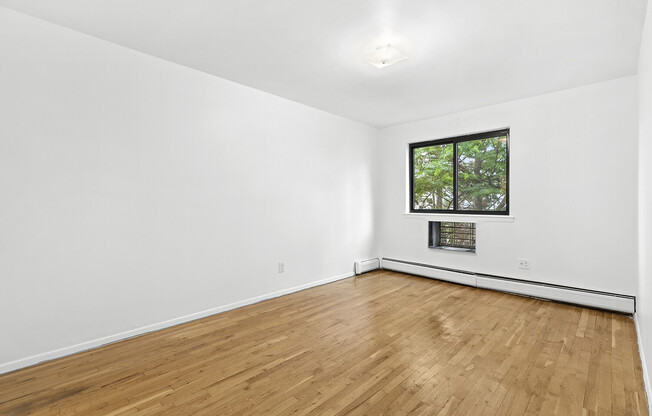 31 31 42 ST