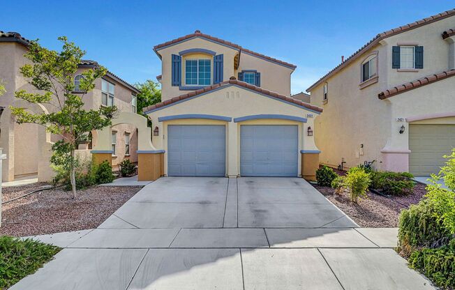 Great 4 BD Summerlin Willows Home- DOWNSTAIRS BEDROOM AND BATH!!! Within Walking Distance to NEW Whole Foods. a MUST SEE!