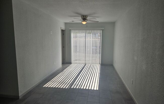 186 Palm Ave.