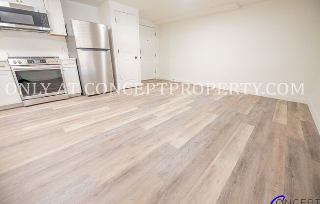 1 bed, 1 bath, 450 sqft, $1,099, Unit 12B