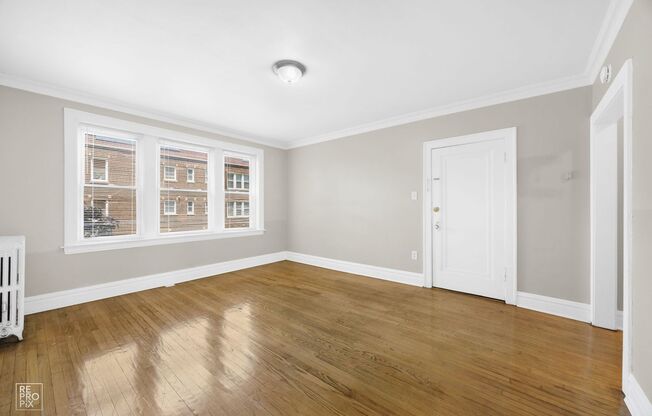 1900 S 51 AVE