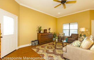 Beautiful 3/2/1 in West Tyler!