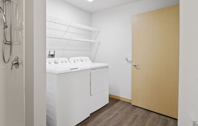 2 beds, 2 baths, 1,064 sqft, $1,750, Unit 403