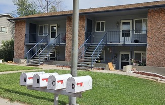1129 CREE DR