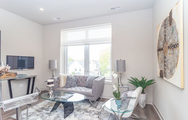 1 bed, 1 bath, 690 sqft, $1,995, Unit 410