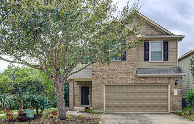 Gorgeous Hollow Creek 3 bedroom 2.5 bath is Move in Ready!