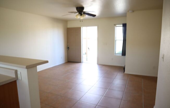 2 beds, 2 baths, $1,100, Unit Unit C