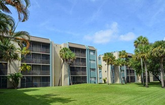 Horizons North
Ives Estates Miami Apartments