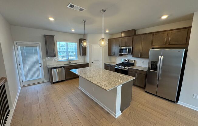 Beautiful 3 Bedroom 3.5 Bath Townhome in Lawrenceville.