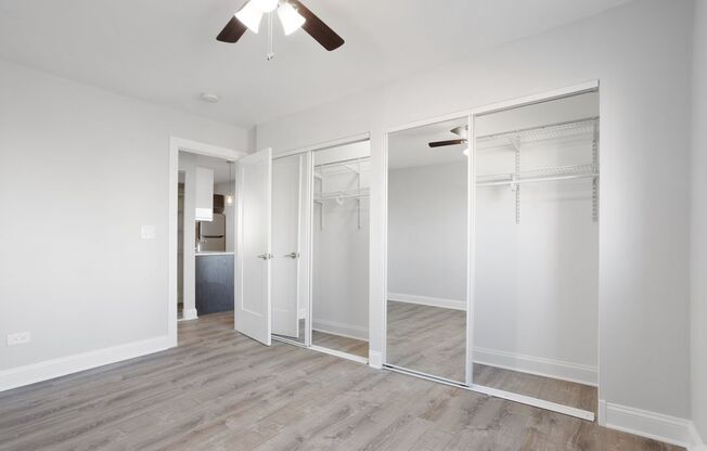 2 beds, 1 bath, $1,975, Unit 543