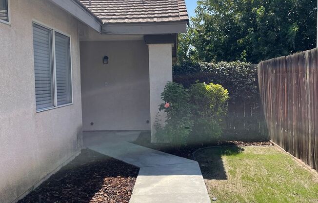 Charming 4 Bedroom Home For Rent