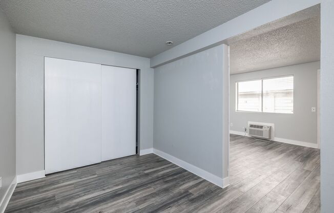 Studio, 1 bath, 650 sqft, $1,095, Unit 37