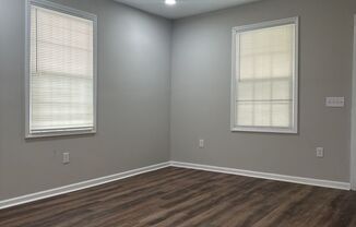 3 beds, 1 bath, $1,250