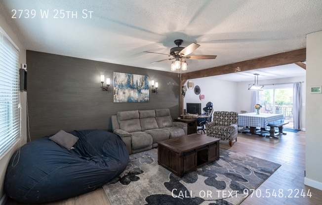 2739 W 25 ST