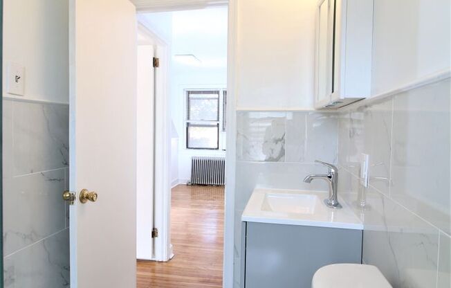 1 bed, 1 bath, $1,475, Unit #E309