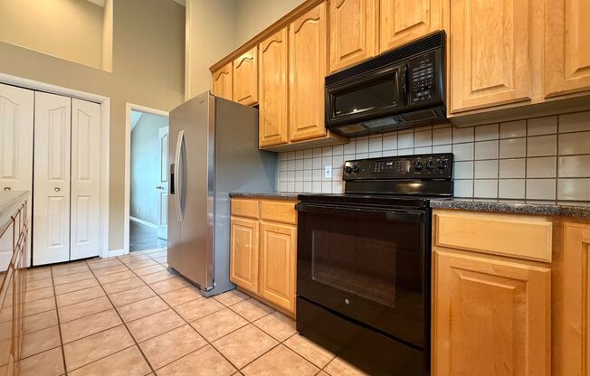 Spacious 5-Bedroom Draper Home | Pet Friendly | Huge Fenced Yard | 3-Car Garage