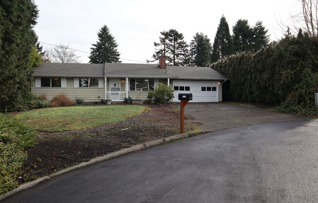 Spacious Ranch Style Lincoln Area Home for Lease - 1311 NW 52nd St