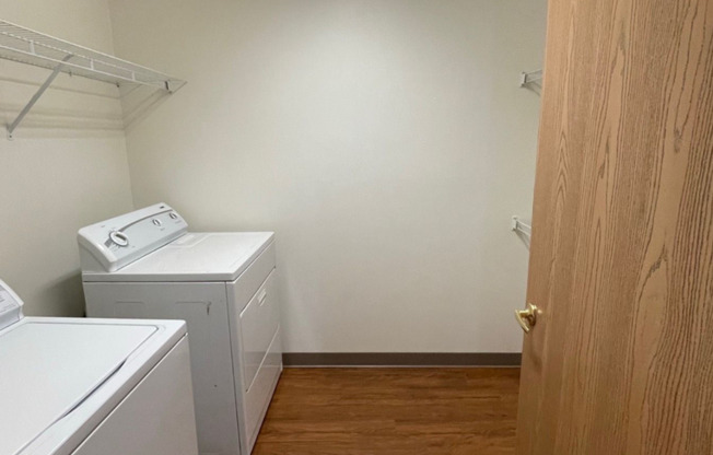 3 beds, 2 baths, 1,200 sqft, $1,300, Unit TE218X-118