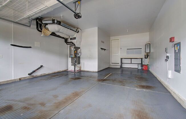 STUNNING CAMAS NORTH HILLS 4 BR, 3.5 BATH HOME~ CAMAS SCHOOLS~ PET FRIENDLY!