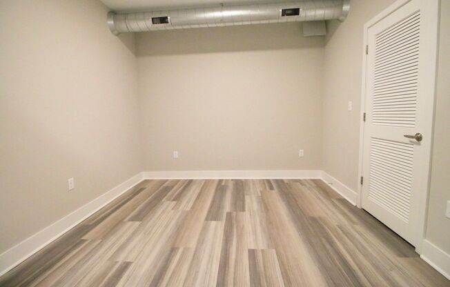 1 bed, 1 bath, 605 sqft, $1,495, Unit APT 541