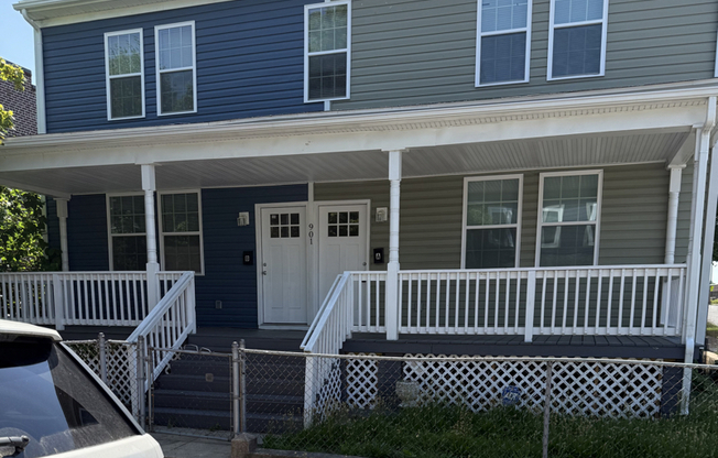 901 N 27 ST