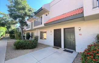 Two bdrm Townhome for RENT in Paradise Valley!