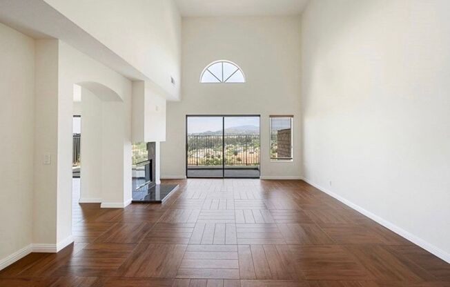 The Perfect Blend of Space, Style & Location in Anaheim Hills