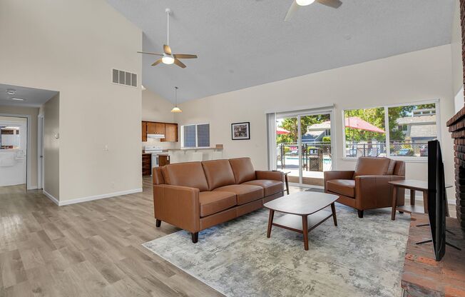 2 beds, 1.5 baths, 1,050 sqft, $2,049, Unit 214-774C