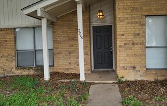 2716 St. George Place Arlington, TX 76015
