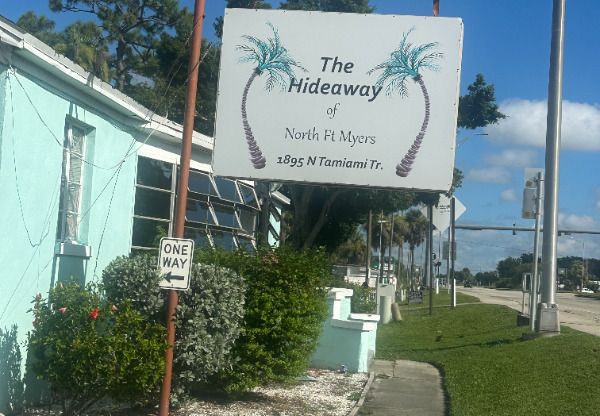 1895 NORTH TAMIAMI TRAIL