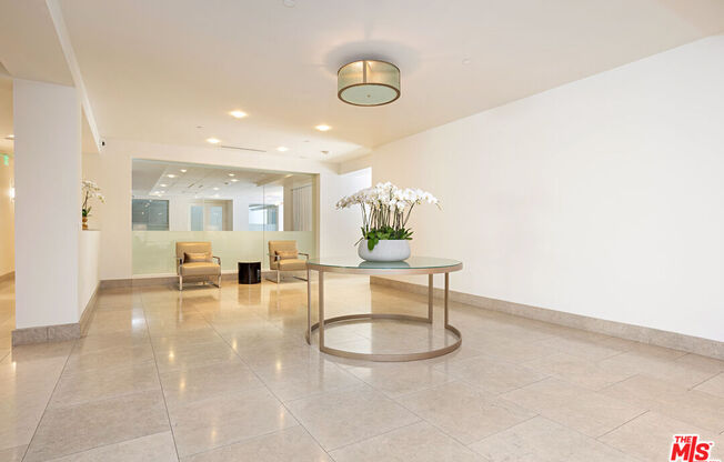 2 beds, 1.5 baths, 798 sqft, $3,899, Unit 607