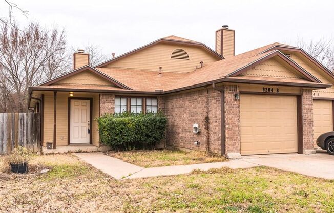 9204 Sedgemoor Trail, Unit B