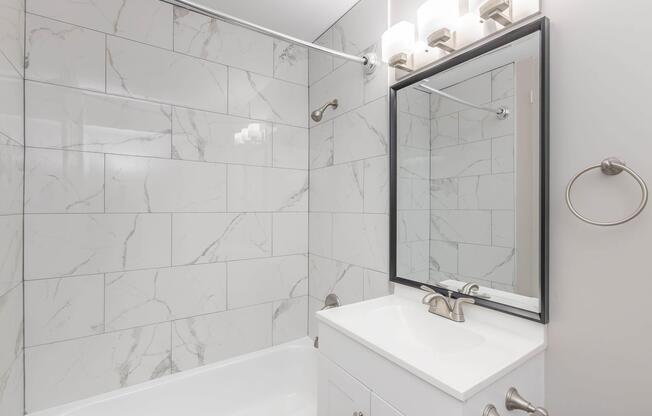 2 beds, 2 baths, 1,120 sqft, $1,829