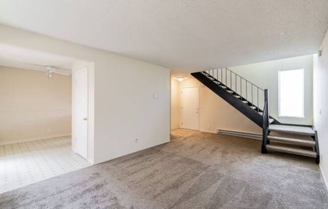 2 Story 2br/1.5ba Townhome