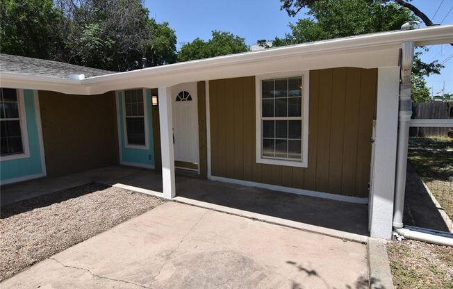 P1-2913 East 51st Street Austin, TX 78723