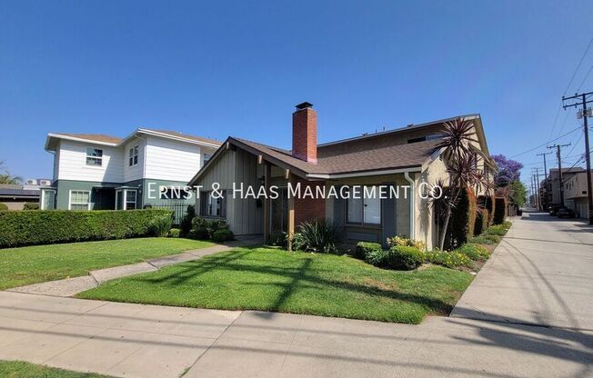 440 E SAN ANTONIO DR